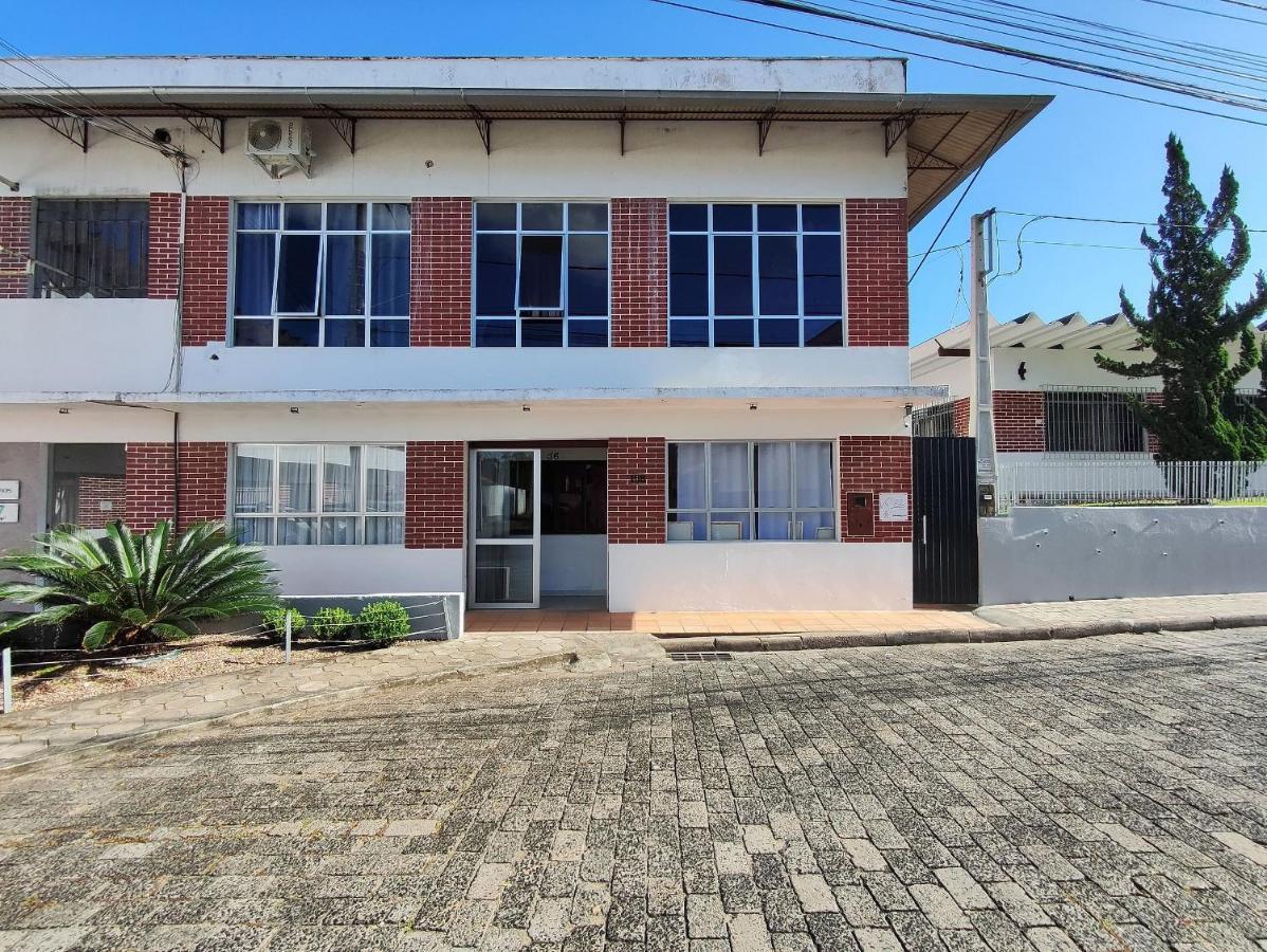 Villa Bilac - Studios Proximo A Vila Germanica Bairro Da Velha بلوميناو المظهر الخارجي الصورة